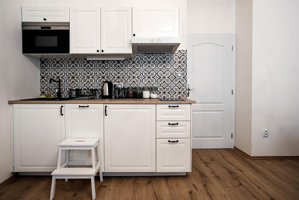Apartment Gesse Brezinova Praha Bagian luar foto